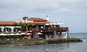 Restaurant "Farolin" in Santa Maria
